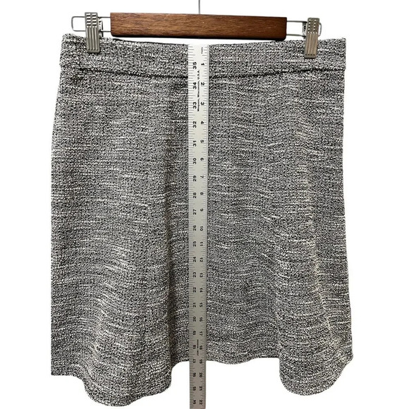 Loft Women's Textured Knit Fit Flare Flirty Skirt Size Small Black White NWT - Picture 7 of 10